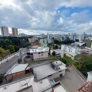 Sala com 55m², 1 vaga, no bairro Rio Branco em Caxias do Sul para Alugar