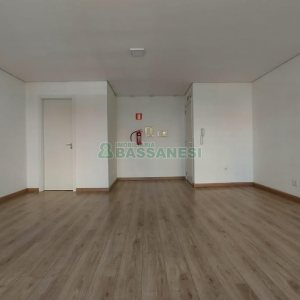 Sala com 63m², no bairro São Pelegrino em Caxias do Sul para Alugar