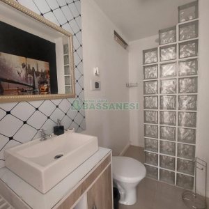 Apto Mobiliado com 38m², 1 dormitório, no bairro Centro em Caxias do Sul para Alugar