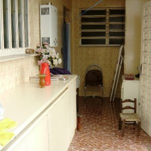 Casa com 250m², 4 dormitórios, 5 vagas, no bairro Pio X em Caxias do Sul para Comprar