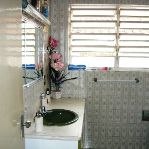 Casa com 250m², 4 dormitórios, 5 vagas, no bairro Pio X em Caxias do Sul para Comprar