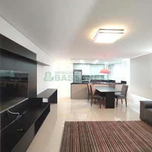 Apto Mobiliado com 54m², 1 dormitório, 1 vaga, no bairro Centro em Caxias do Sul para Alugar