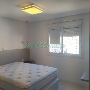 Apto Mobiliado com 54m², 1 dormitório, 1 vaga, no bairro Centro em Caxias do Sul para Alugar