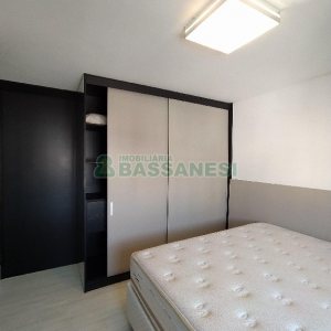 Apto Mobiliado com 54m², 1 dormitório, 1 vaga, no bairro Centro em Caxias do Sul para Alugar