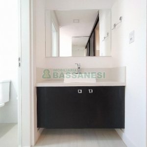 Apto Mobiliado com 54m², 1 dormitório, 1 vaga, no bairro Centro em Caxias do Sul para Alugar