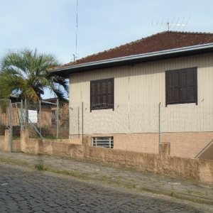 Casa com 63m², 4 dormitórios, no bairro Bela Vista em Caxias do Sul para Alugar