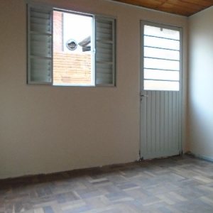 Casa com 63m², 4 dormitórios, no bairro Bela Vista em Caxias do Sul para Alugar