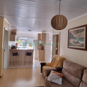 Casa com 320m², 8 dormitórios, 5 vagas, no bairro Bela Vista em Caxias do Sul para Comprar