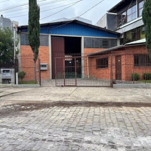 Pavilhão com 344m², no bairro Santa Catarina em Caxias do Sul para Alugar