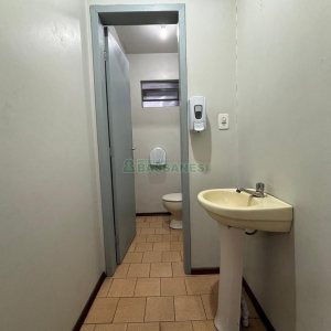 Pavilhão com 344m², no bairro Santa Catarina em Caxias do Sul para Alugar