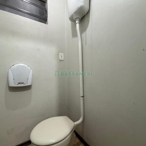 Pavilhão com 344m², no bairro Santa Catarina em Caxias do Sul para Alugar