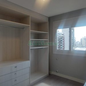 Apto Mobiliado com 107m², 3 dormitórios, 2 vagas, no bairro Panazzolo em Caxias do Sul para Alugar