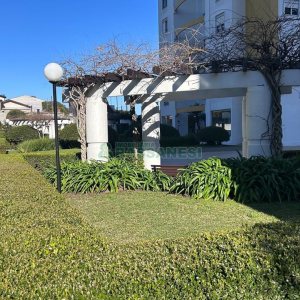 Apartamento com 94m², 3 dormitórios, 2 vagas, no bairro Rio Branco em Caxias do Sul para Comprar