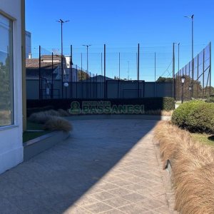 Apartamento com 94m², 3 dormitórios, 2 vagas, no bairro Rio Branco em Caxias do Sul para Comprar