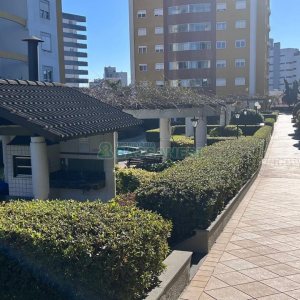 Apartamento com 94m², 3 dormitórios, 2 vagas, no bairro Rio Branco em Caxias do Sul para Comprar