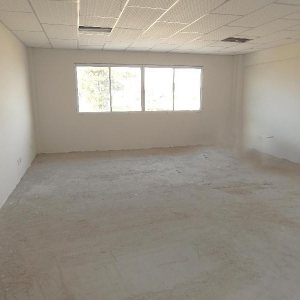 Sala com 66m², no bairro Vinhedos em Caxias do Sul para Comprar