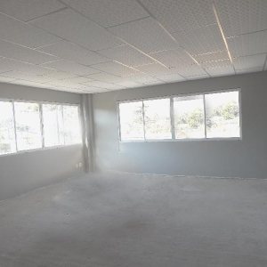 Sala com 55m², no bairro Vinhedos em Caxias do Sul para Alugar