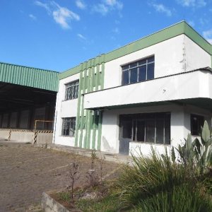 Pavilhão com 1397m², no bairro São José em Caxias do Sul para Alugar