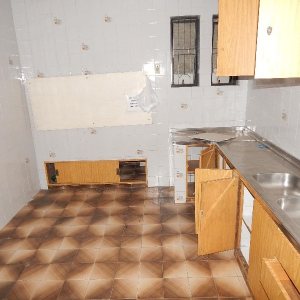 Pavilhão com 1397m², no bairro São José em Caxias do Sul para Alugar