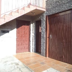 Casa com 160m², 6 dormitórios, 1 vaga, no bairro Pio X em Caxias do Sul para Comprar