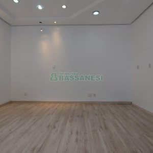 Loja com 20m², no bairro Centro em Caxias do Sul para Alugar