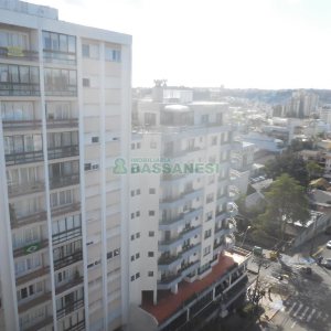 Sala com 61m², no bairro Centro em Caxias do Sul para Comprar