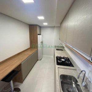 Apto Mobiliado com 50m², 1 dormitório, 1 vaga, no bairro Villagio Iguatemi em Caxias do Sul para Alugar