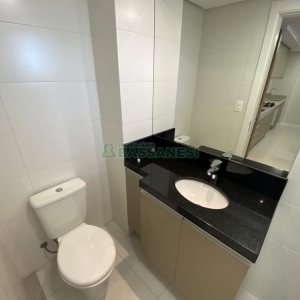 Apto Mobiliado com 50m², 1 dormitório, 1 vaga, no bairro Villagio Iguatemi em Caxias do Sul para Alugar