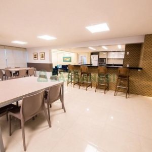 Apto Mobiliado com 50m², 1 dormitório, 1 vaga, no bairro Villagio Iguatemi em Caxias do Sul para Alugar