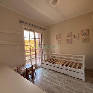 Apartamento com 190m², 3 dormitórios, 2 vagas, no bairro Madureira em Caxias do Sul para Alugar