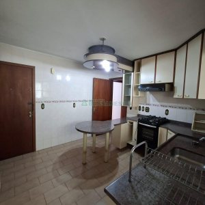 Apto/Cobertura com 157m², 4 dormitórios, 2 vagas, no bairro Panazzolo em Caxias do Sul para Alugar