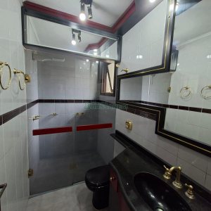 Apto/Cobertura com 157m², 4 dormitórios, 2 vagas, no bairro Panazzolo em Caxias do Sul para Alugar