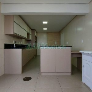 Apto/Cobertura com 250m², 3 dormitórios, 2 vagas, no bairro Petrópolis em Caxias do Sul para Alugar