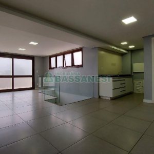 Apto/Cobertura com 250m², 3 dormitórios, 2 vagas, no bairro Petrópolis em Caxias do Sul para Alugar