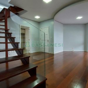 Apto/Cobertura com 250m², 3 dormitórios, 2 vagas, no bairro Petrópolis em Caxias do Sul para Alugar