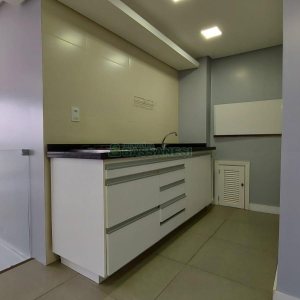 Apto/Cobertura com 250m², 3 dormitórios, 2 vagas, no bairro Petrópolis em Caxias do Sul para Alugar