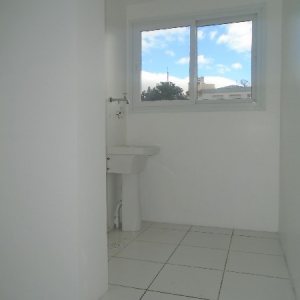 Apartamento com 73m², 2 dormitórios, 1 vaga, no bairro Pio X em Caxias do Sul para Alugar