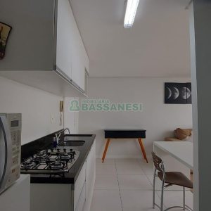 Apto Mobiliado com 40m², 1 dormitório, 1 vaga, no bairro Villagio Iguatemi em Caxias do Sul para Alugar