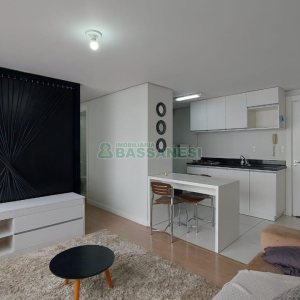 Apto Mobiliado com 40m², 1 dormitório, 1 vaga, no bairro Villagio Iguatemi em Caxias do Sul para Alugar