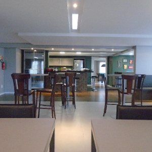 Apto Mobiliado com 40m², 1 dormitório, 1 vaga, no bairro Villagio Iguatemi em Caxias do Sul para Alugar