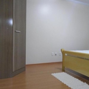 Apartamento com 52m², 1 dormitório, 1 vaga, no bairro Charqueadas em Caxias do Sul para Comprar