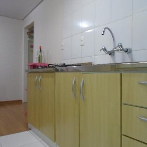 Apartamento com 52m², 1 dormitório, 1 vaga, no bairro Charqueadas em Caxias do Sul para Comprar