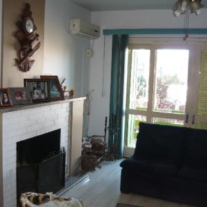 Casa com 280m², 3 dormitórios, 4 vagas, no bairro Lourdes em Caxias do Sul para Comprar