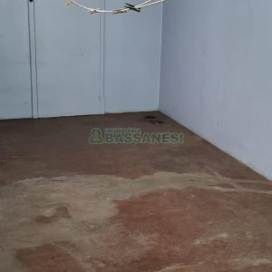 Casa com 200m², 6 dormitórios, 1 vaga, no bairro Centro em Caxias do Sul para Comprar