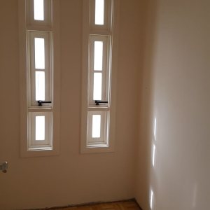 Casa com 390m², 6 dormitórios, 3 vagas, no bairro Universitário em Caxias do Sul para Comprar