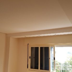 Casa com 390m², 6 dormitórios, 3 vagas, no bairro Universitário em Caxias do Sul para Comprar