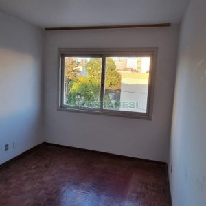 Apartamento com 99m², 3 dormitórios, 1 vaga, no bairro Pio X em Caxias do Sul para Comprar