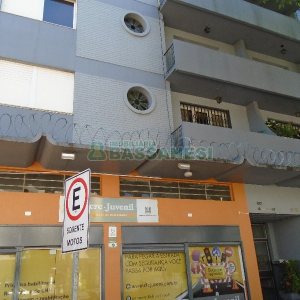 Apartamento com 99m², 3 dormitórios, 1 vaga, no bairro Pio X em Caxias do Sul para Comprar