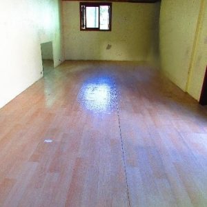 Casa Comercial com 140m², 3 dormitórios, 2 vagas, no bairro Cidade Nova em Caxias do Sul para Comprar