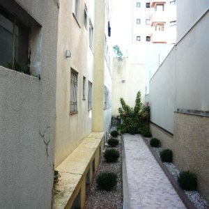 Apartamento com 103m², 2 dormitórios, 1 vaga, no bairro Lourdes em Caxias do Sul para Comprar